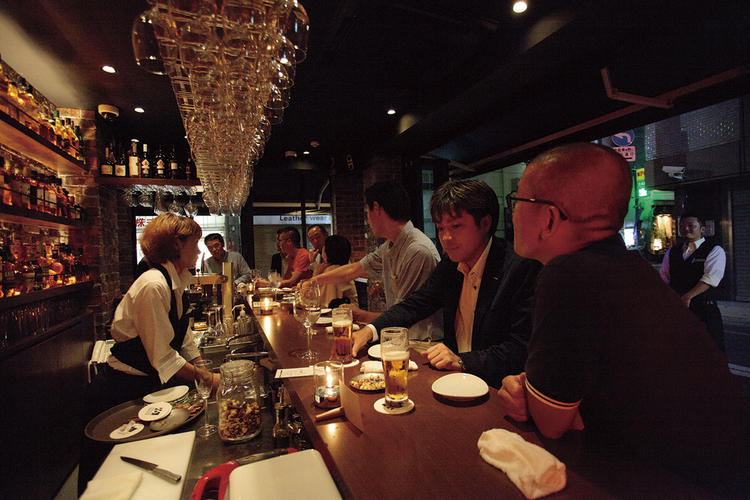 BAR96
