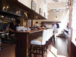 trattoria AZZURRI 神楽坂