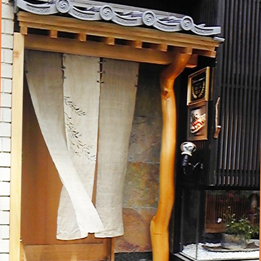 店舗入り口