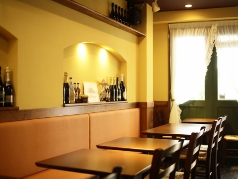 OSTERIA Ci vediamo (オステリア チ ヴェディアーモ)