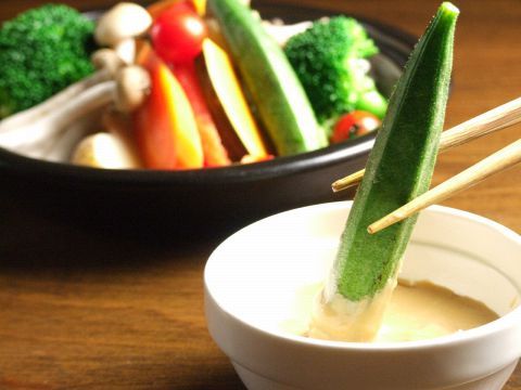 ヘルシーな野菜料理も人気
