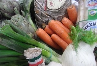 旬ごとにイタリアから直送される野菜たち