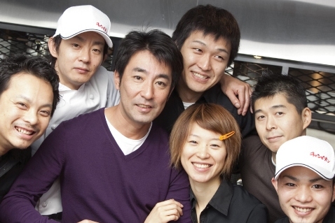 チャンピオン全スタッフが揃う忘年会もあり