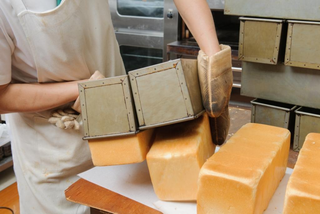 食パンは大人気商品です♪