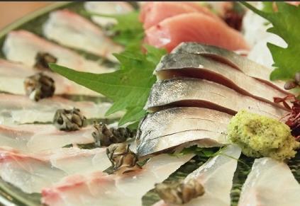 金沢産の新鮮な魚を使っています!