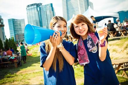 お店以外にも屋外フェスなどを開催
