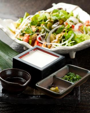 升に入れ毎日仕込む『手作りもっちり豆富』