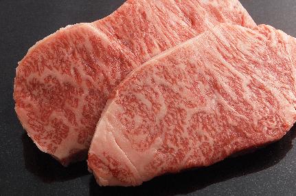 極上の和牛を焼き上げます