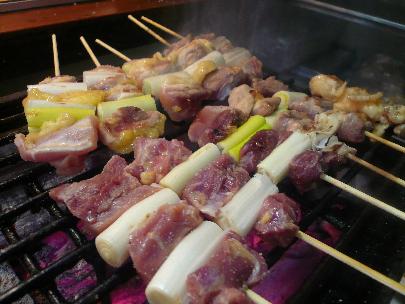 炭火で焼き上げます