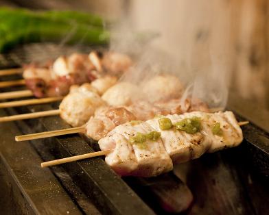 大山鶏を備長炭で