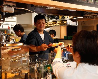 「日本一接客のいいお店」を目指しています