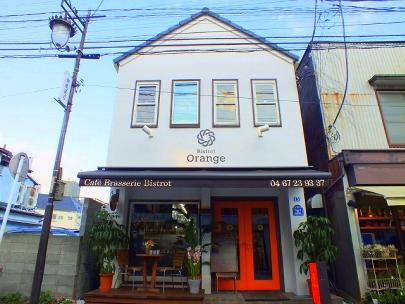 二階建て一軒家のカワイイお店!