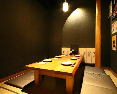 店内は落ち着いた雰囲気ですよ♪