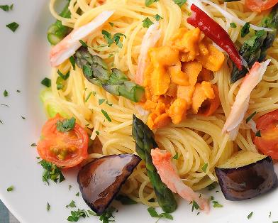 超ハマる贅沢パスタが有名