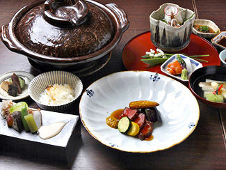 コース料理でおもてなし