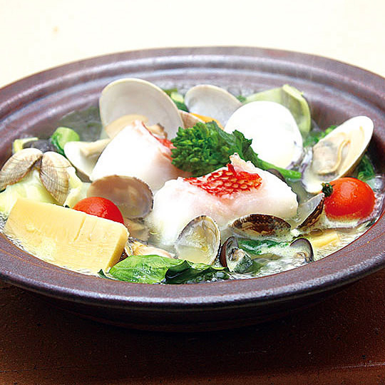 和の食材で作る洋風創作料理は大人気!