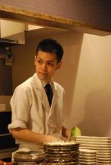 常連さま多数、飲食経験20年の店主です。
