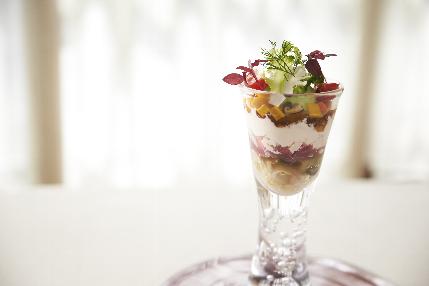 スペシャリテの野菜のパフェ