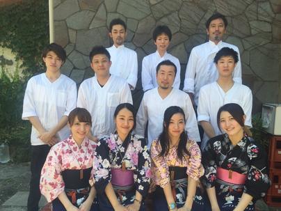 女性は可愛い浴衣♫ 若手スタッフも活躍
