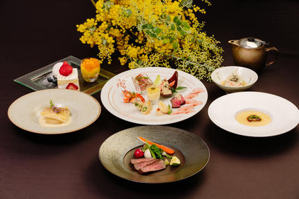 萬屋本店-KAMAKURA HASE est1806-
