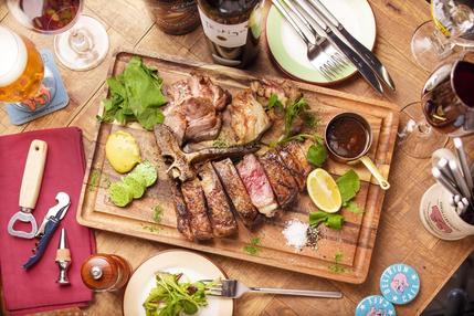 門崎熟成肉をはじめとした様々なお肉グリル