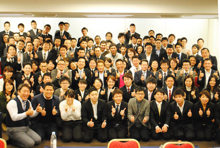 社員一同で新たな仲間をお迎えします!