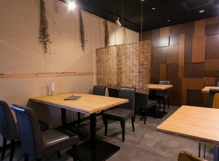 店内は落ち着いた雰囲気☆