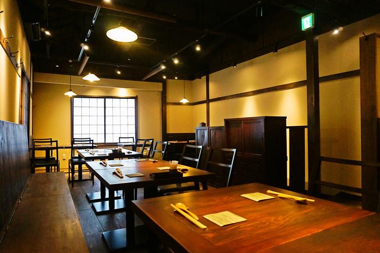 和モダンでお洒落な雰囲気の店内★