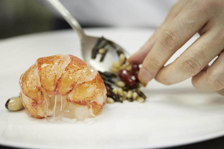 地元でとれる野菜や果物もふんだんに