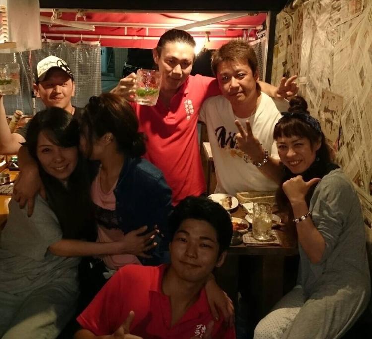 お客様との距離の近いお店です^_^