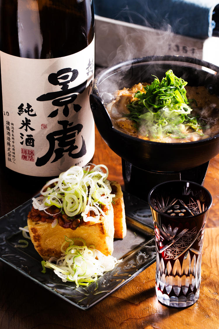 日本酒の旨みを活かした「景虎肉豆腐」