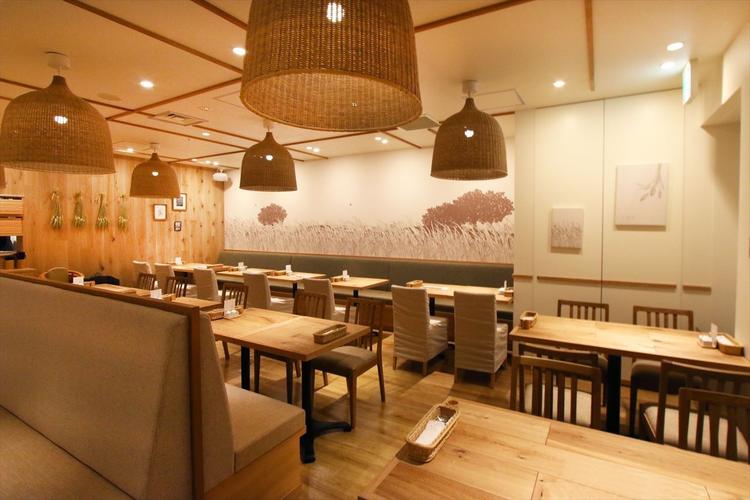 可愛い照明インテリアなど、こだわりのお店