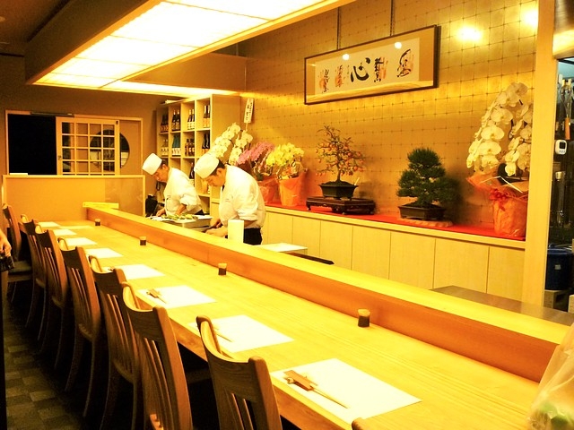 天ぷら串割烹 なかなか室家