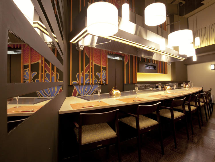 鉄板Diner JAKEN 新宿店