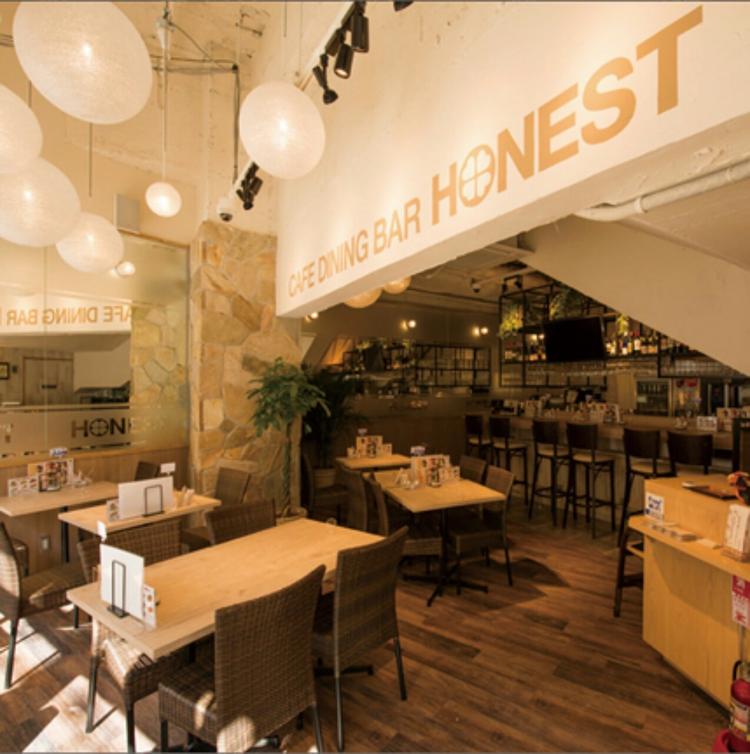 cafeダイニングバー オネスト