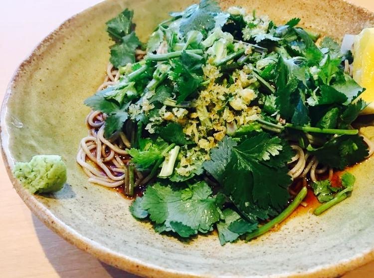 イチオシの生パクチー蕎麦♪