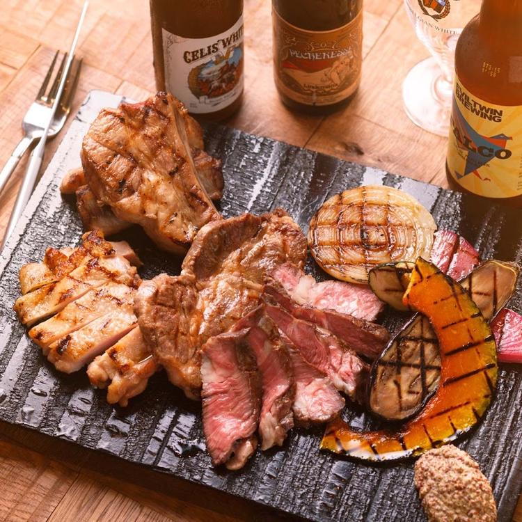 こだわりの熟成肉とクラフトビール、ワイン