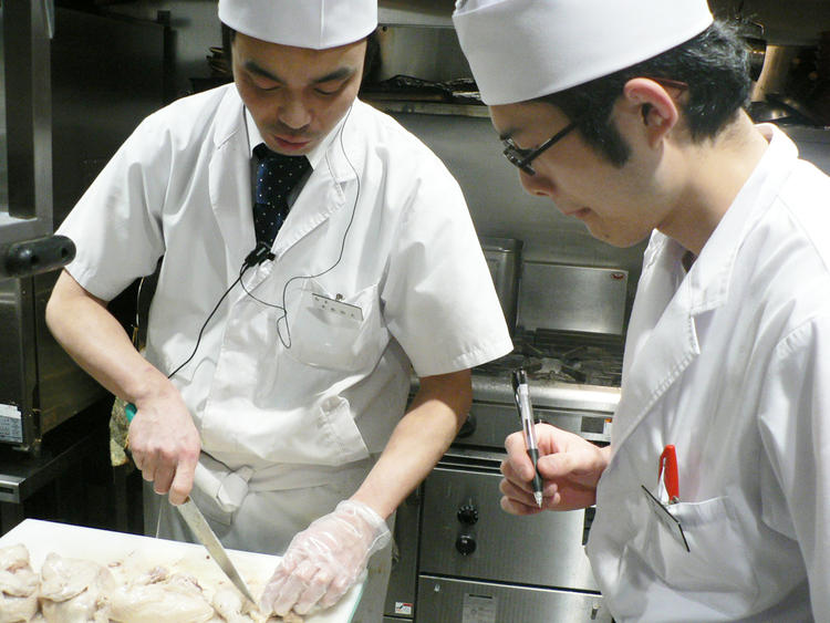 調理経験がなくてもじっくり学べます