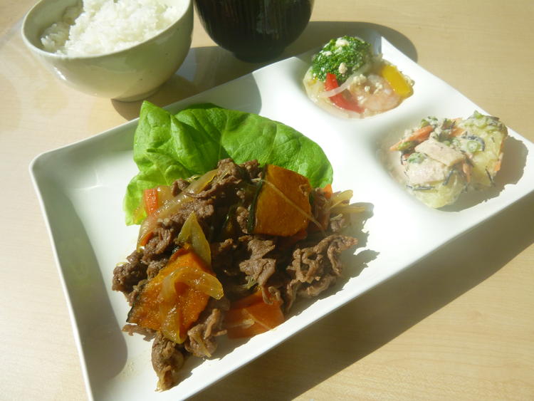 ランチは、週替わりで提供します。