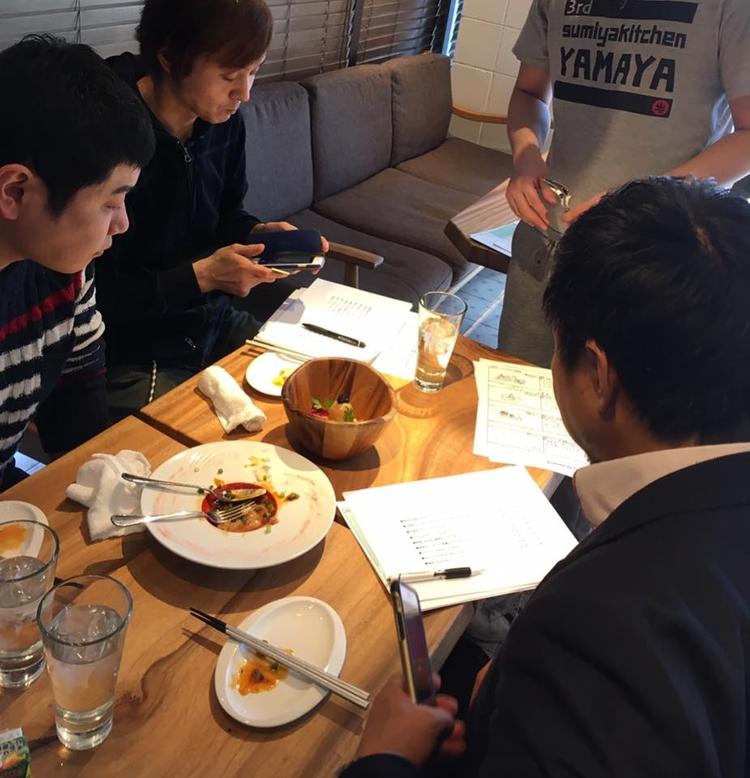 新メニューの開発も店舗で行います!