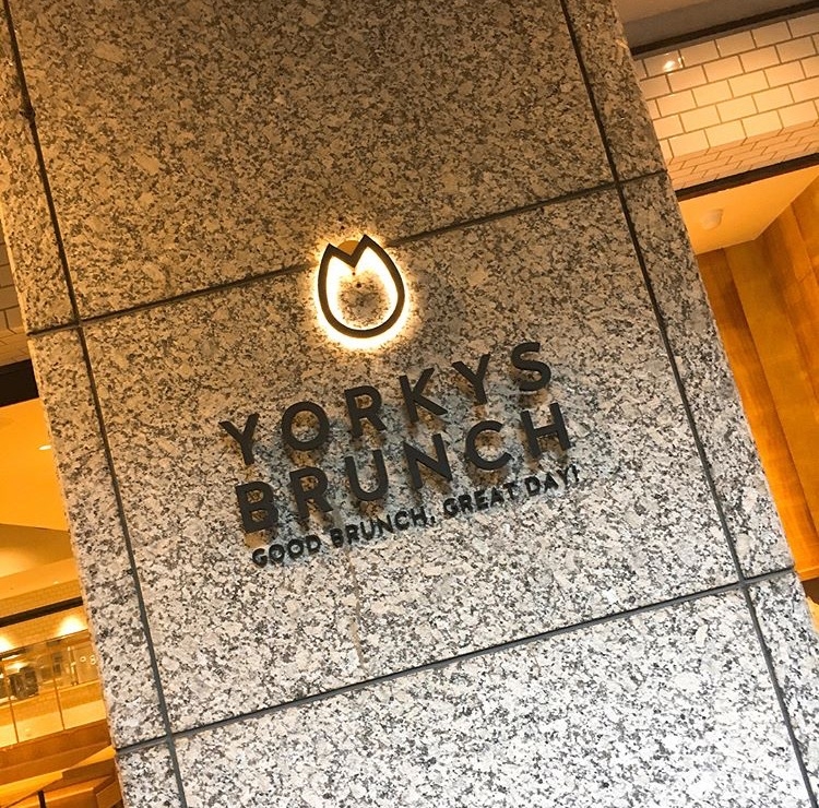 YORKYS BRUNCH 神戸元町店
