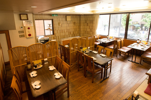 餃子の店 三幸園