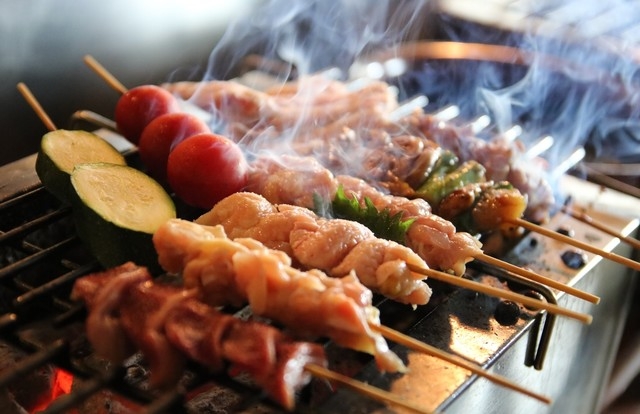 串焼酒場あいだ