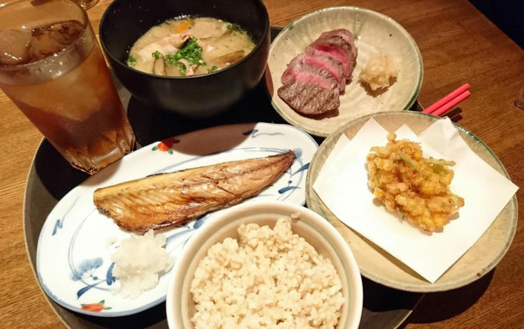 人気のまかないです