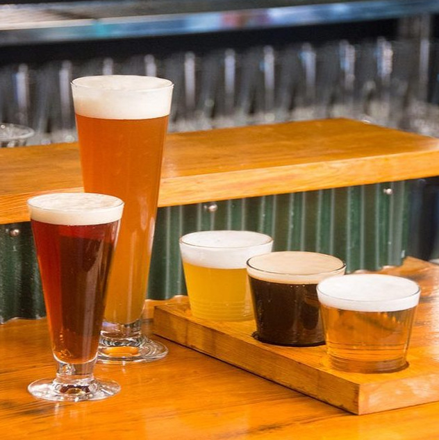 自社醸造のクラフトビールも!