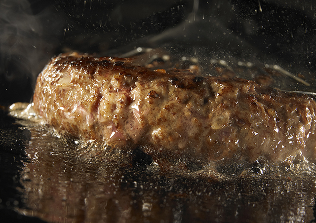 食欲をそそる肉料理!!