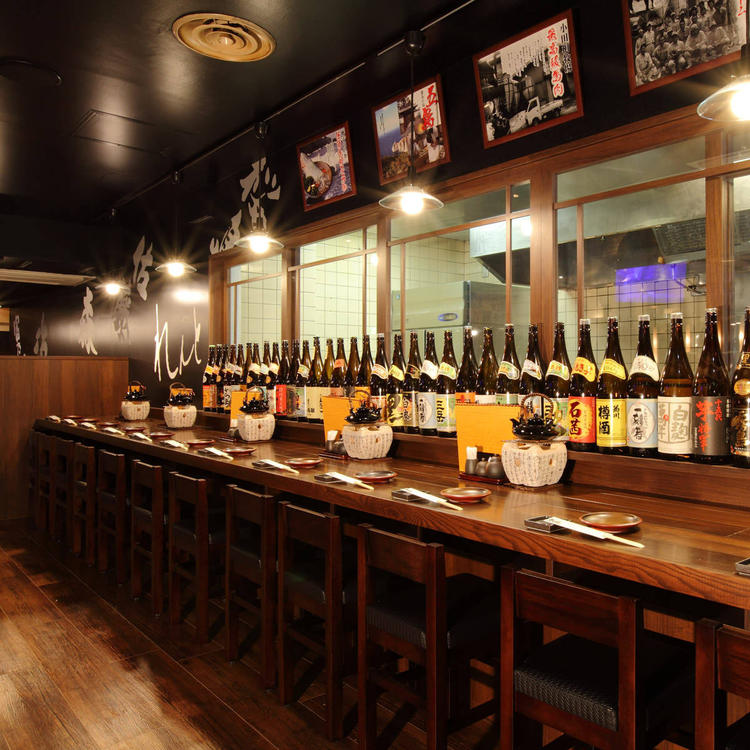 カジュアルな雰囲気の店内