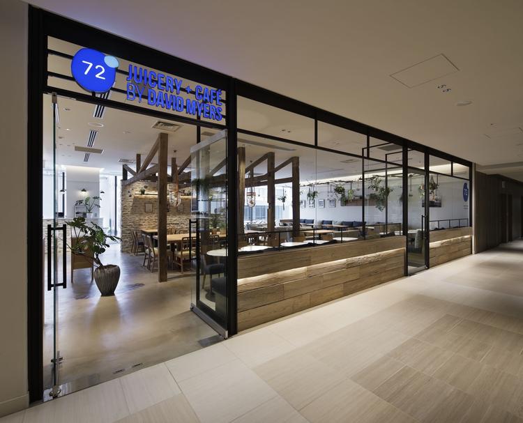 G SIX 5Fの店舗エントランス。