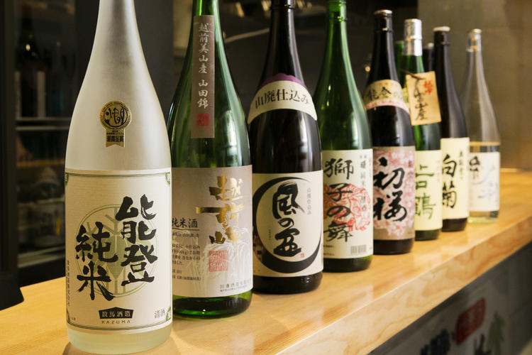 お料理に合う希少な日本酒もご用意