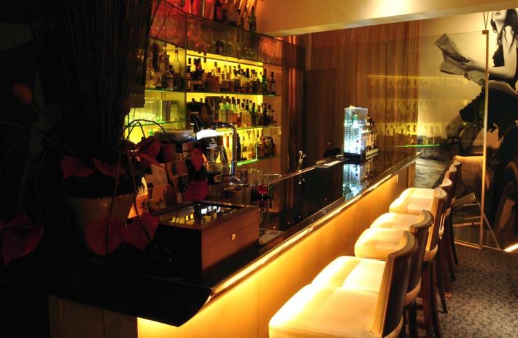 艶 Bar&Lounge